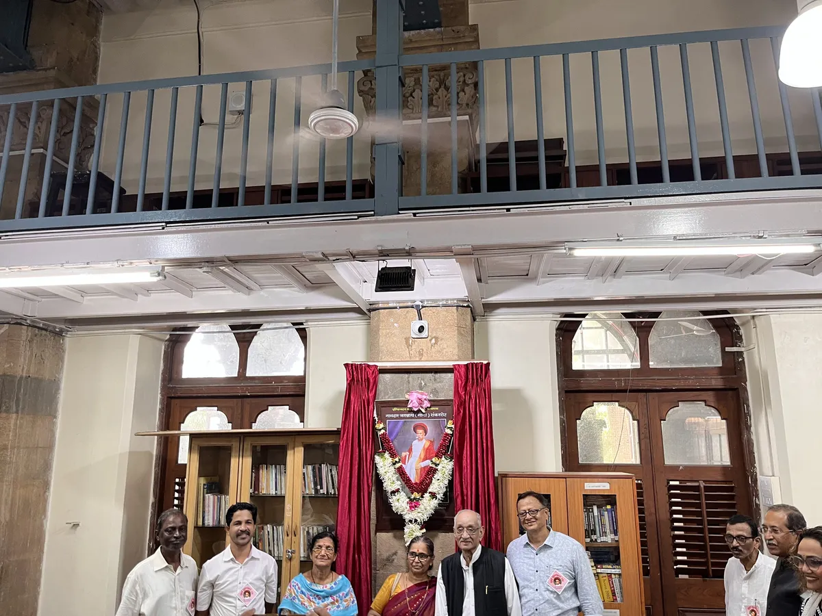 Elphinstone College Library Painting